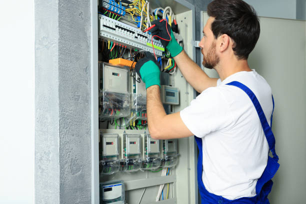 Best Best Electricians Near Me  in Raintree Plantation, MO
